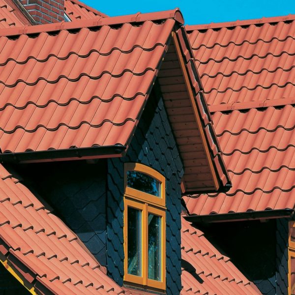 Pokrycie dachowe Creaton Sinfonie podkreślające tradycyjny charakter budynku.