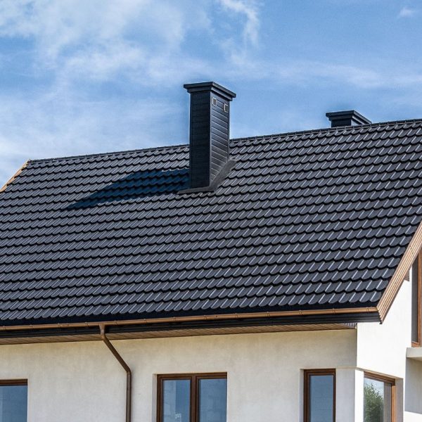 Budmat Bella Sara – przykładowa realizacja dachu, efektowna linia profilu, estetyczne wykończenie i solidna konstrukcja